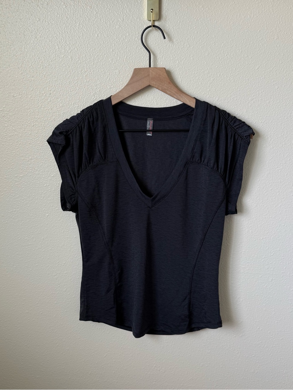 Free People Movement Charcoal Women's V-Neck Short Sleeve Top